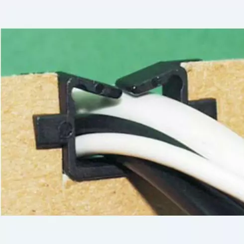 Square snap bushing SQF-1